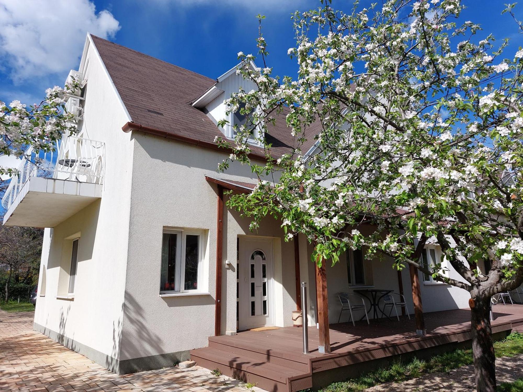 Apartamento Bridgehaus Balatonfüred Exterior foto