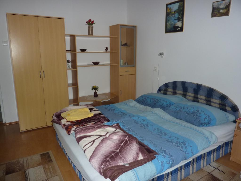 Apartamento Bridgehaus Balatonfüred Habitación foto